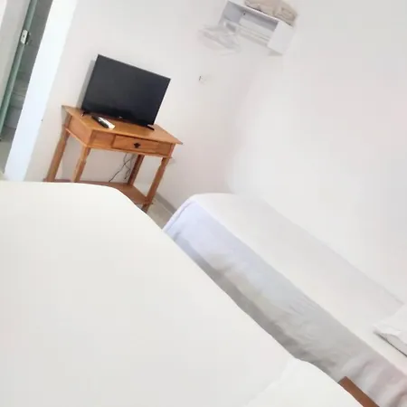 Pousada Rosa De Saron Holambra Room photo